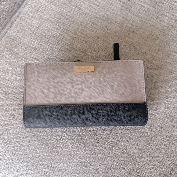 kate spade Handbags - Kate Spade wallet